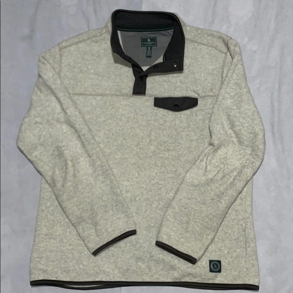 Men’s quarter-snap sweater